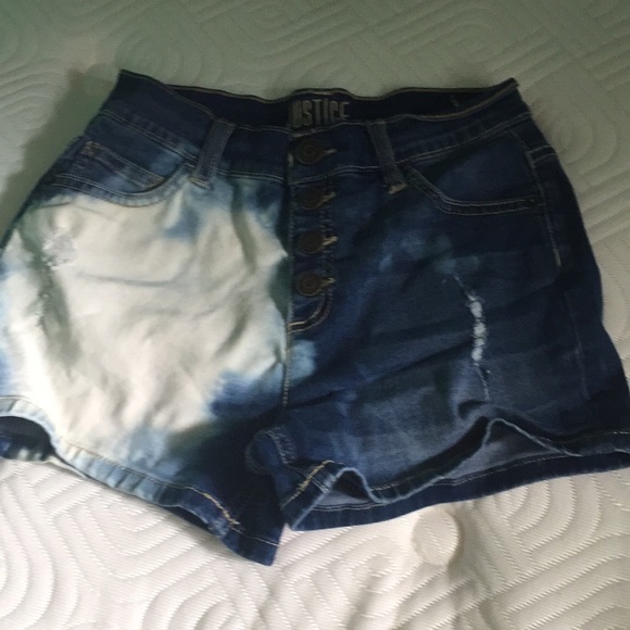 Justice denim bleached shorts - Picture 1 of 3